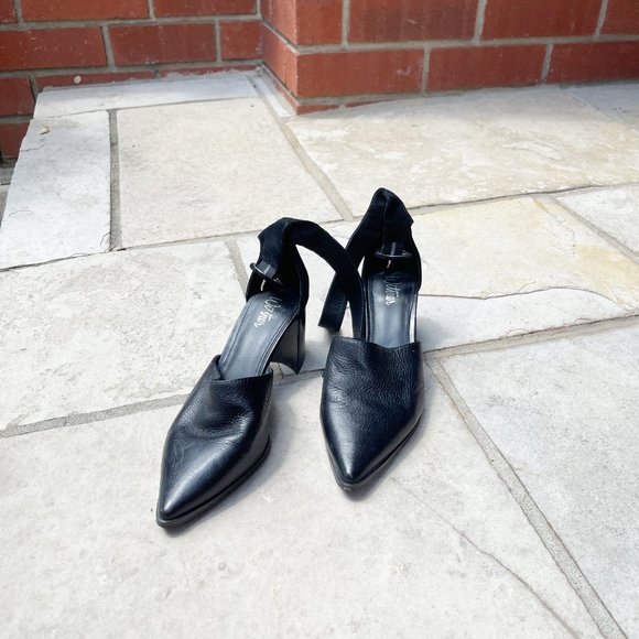 ✨ Black Pointed Toe Block Heels | Wittner - Picture 1 of 6